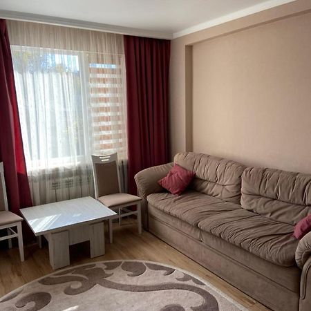 Studio apartment Izmail Bagian luar foto